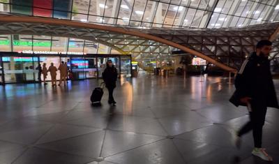 "Qarabağ" Bakıya qayıtdı, Hava Limanı tüstüyə qərq oldu -