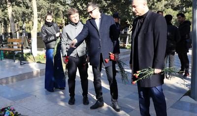 "Sumqayıt"ın yeni baş məşqçisi Şəhidlər Xiyabanını ziyarət etdi -