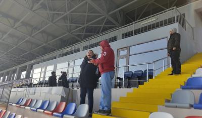 Bu stadion Premyer Liqaya yararlıdırmı? -