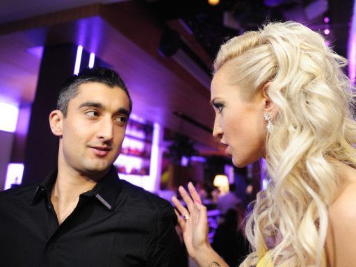 Azərbaycanlı futbolçu dedi: “Xanımımla gecə klubunda tanış olmuşam” - SEVGİ DOLU FOTOLAR