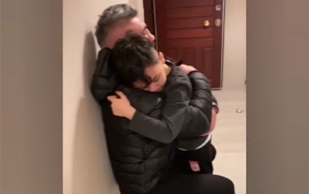 “Survivor”a gedən azərbaycanlı idmançını oğlu ağlayaraq yola saldı - VİDEO