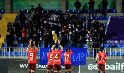 Bir Camal varsa, xal da var…