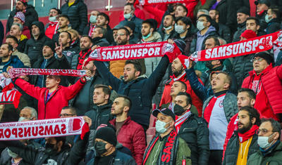 Namiq Samsundan əliboş dönmədi –