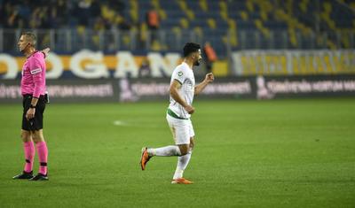 Namiq Ankarada 1 saatdan 1 dəqiqə artıq…