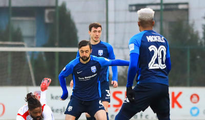 İki Azərbaycan klubunun oyununda yaşanan QALMAQAL -