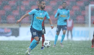 Premyer Liqa futbolçularının qar üzərində rəqsi -
