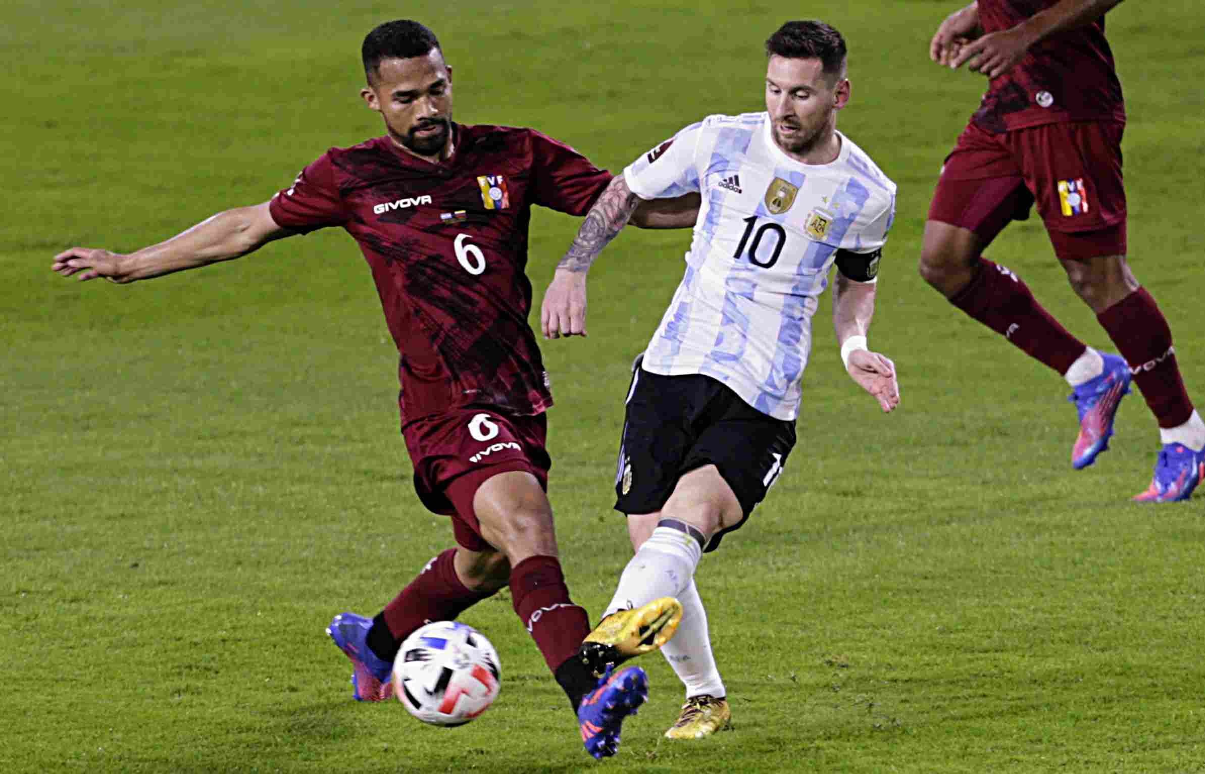 Messi qol vurdu, Argentina qazandı və ikinci yerə yüksəldi - VİDEO