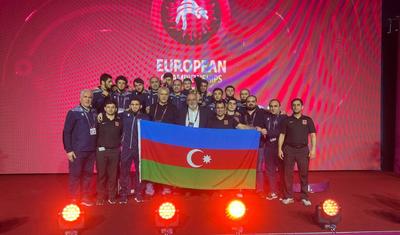 Fərid Qayıbov Avropa çempionu olan millini bu cür dəstəklədi: "Afərin!" -