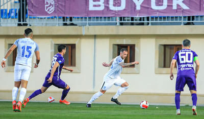 Azərbaycanda çıxış edən legioner özünü Ronaldoya bənzətdi -
