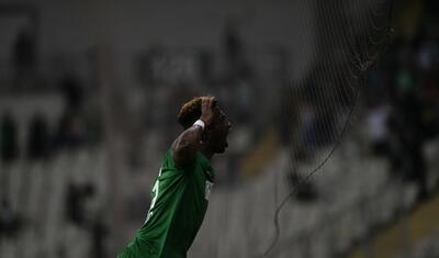 Namiq məhsuldar ötürmə verdi, "Bursaspor" "qara zolaq"dan çıxdı -