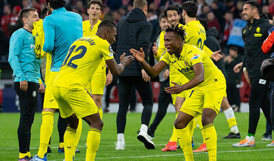 Küçədə yatdı, valideynlərinə görə futbolu atdı, indi isə...