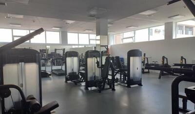 Bu rayonda yeni tikilmiş stadionu bir də belə görün -