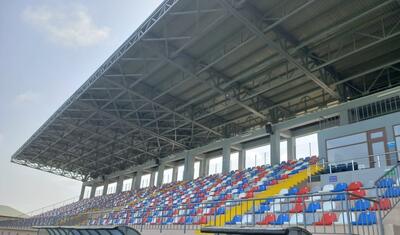 Bu rayonda yeni tikilmiş stadionu bir də belə görün -