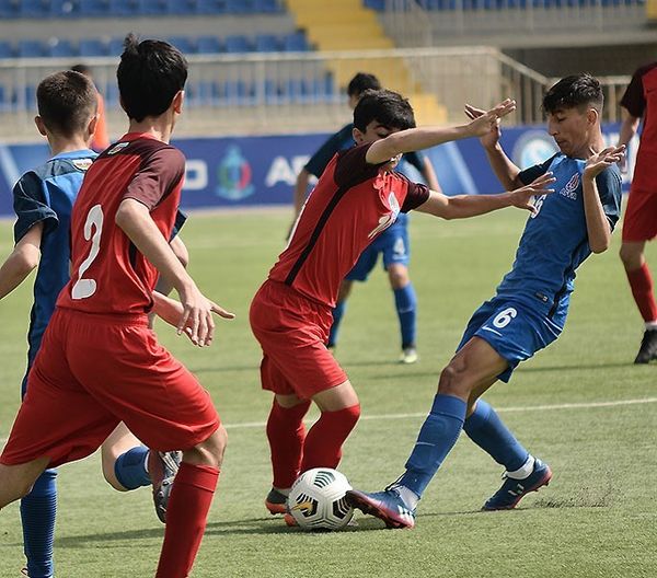 Azərbaycan millisi üçün 26 futbolçu seçildi - ADLAR