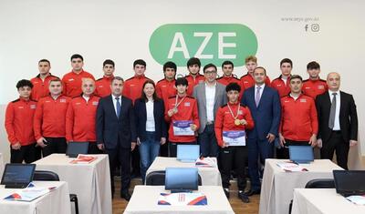 Nazir onlarla görüşdü, xeyli məlumat aldı -