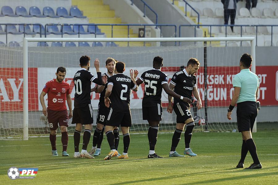 “Qarabağ” sumqayıtlı qonaqlarını ”qol yağışı”na tutdu - VİDEO