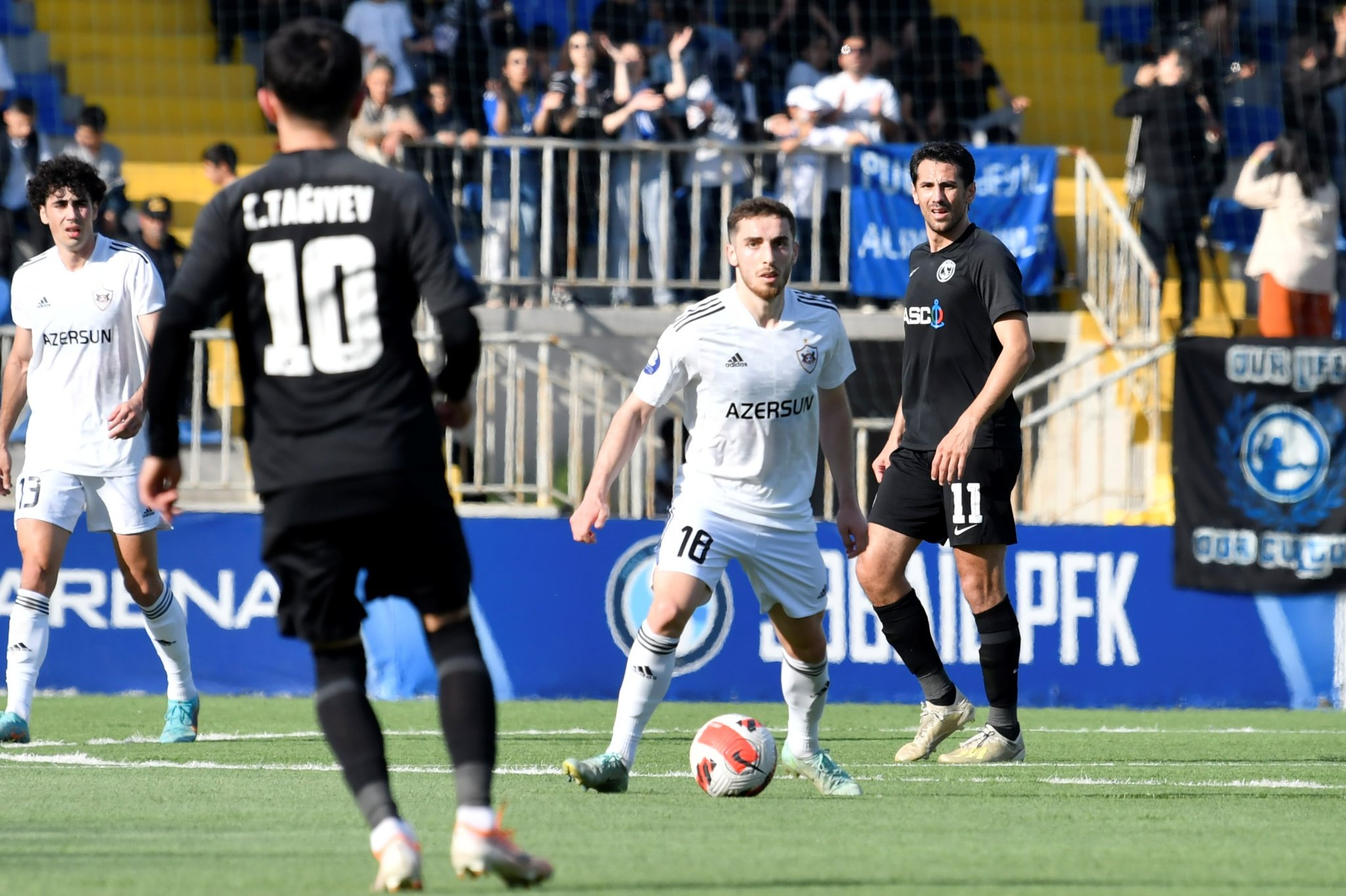 “Qarabağ”ın heç onlara da rəhmi gəlmədi - VİDEO