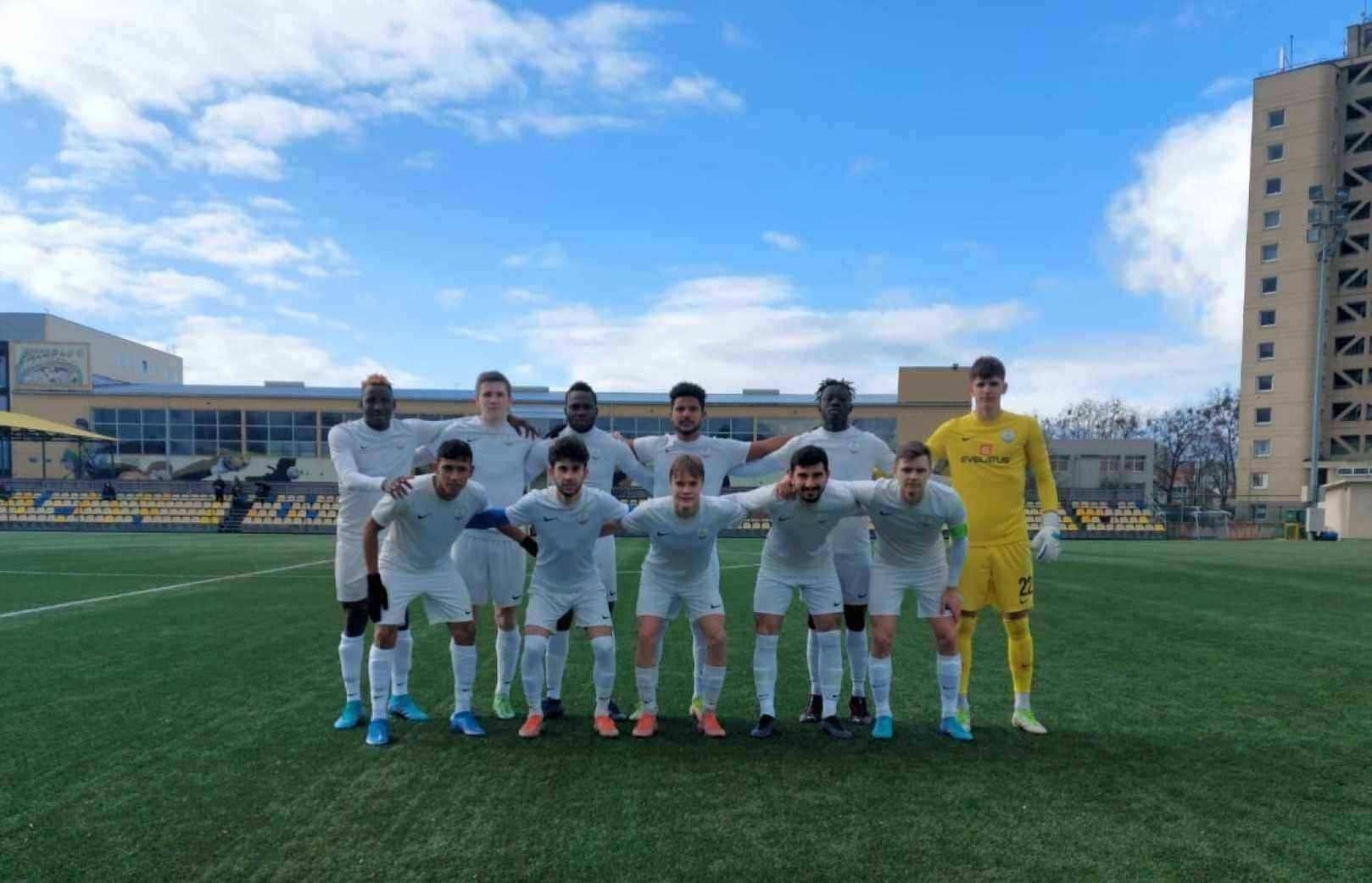 Azərbaycanlı futbolçuların komandası böyük hesabla uduzdu - VİDEO