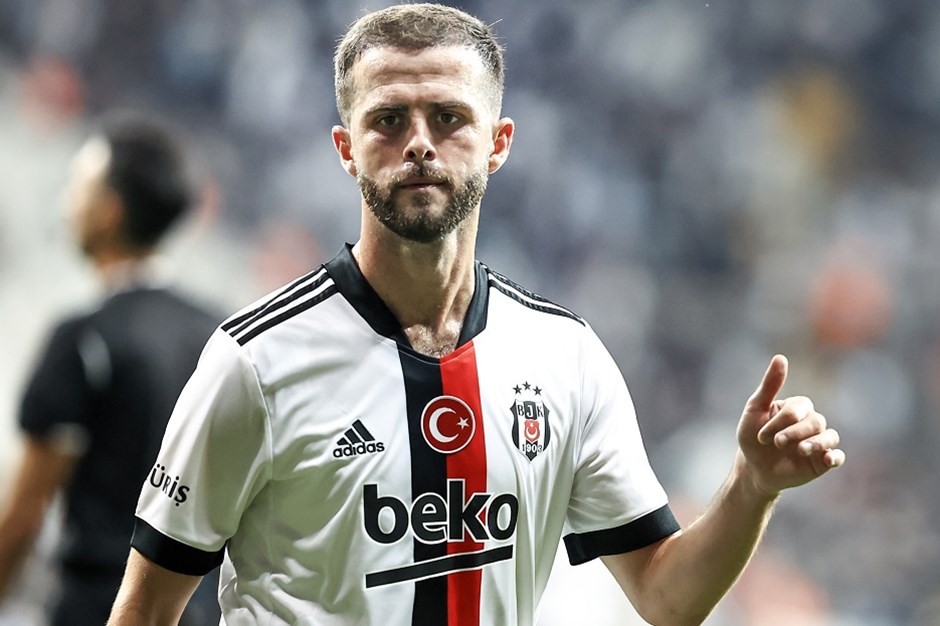 “Beşiktaş”dan “Barselona”ya qayıtdı