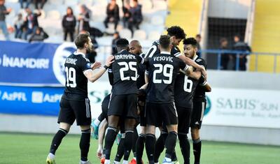 "Qarabağ" kabus oldu,  "Neftçi"yə "qara gün" yaşatdı -