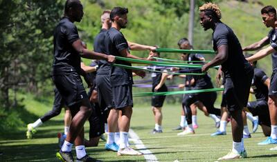 Regekampf "Neftçi"də nəyə diqqət yetirir? -