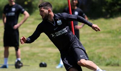 Regekampf "Neftçi"də nəyə diqqət yetirir? -