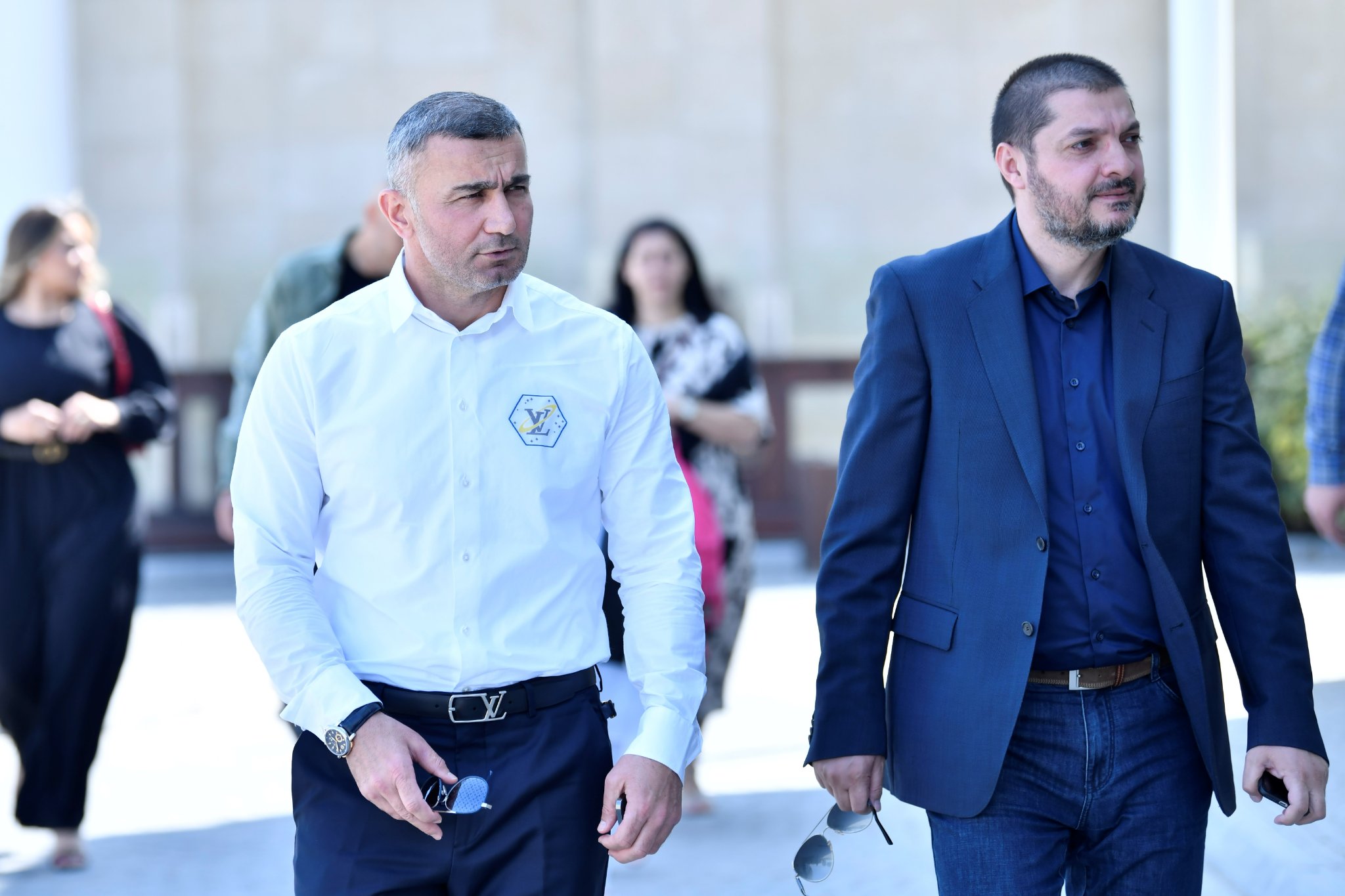 Qurban Qurbanovu əsəbiləşdirən olay: “Çəkilərik bir kənara, hər şeyi sənə izah edərəm”