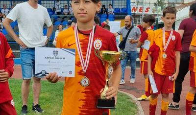 "Qalatasaray"dakı ikinci azərbaycanlı kimdir? -