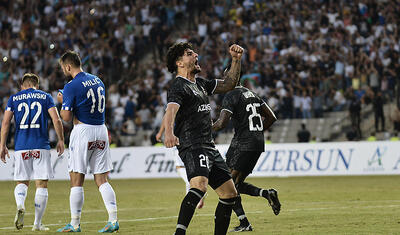 "Qarabağ" qazilərə jest etdi, "panlar"a "divan tutdu" –