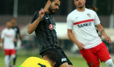 "Neftçi"nin "Qazi" imtahanı: Qol da olmadı, icazə də -