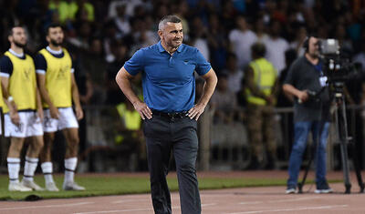 "Qarabağ"ın bir gözü güldü, bir gözü…