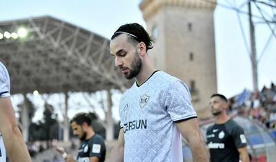 "Qarabağ"ın bir gözü güldü, bir gözü…