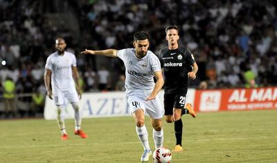 "Qarabağ"ın bir gözü güldü, bir gözü…
