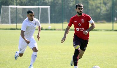 “Başakşehir”li hücumçu “Sumqayıt”ı sevindirdi -