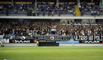 “Neftçi”nin qələbəsini görən kiprli qız -
