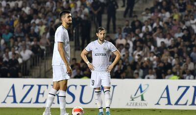 "Qarabağ" Bakıda "sülh paktı" imzaladı –