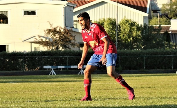 Bu ölkənin məşhur qəzeti azərbaycanlı futbolçudan yazdı - FOTO