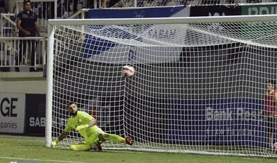 “Sabah” vs "Neftçi": İki İNSİDENT, ÜÇ... FOTOREPORTAJ