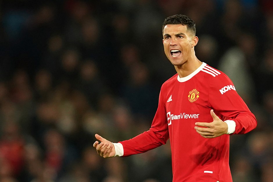 Ronaldo ərəblərin illik 240 milyon avroluq təklifini rədd etdi