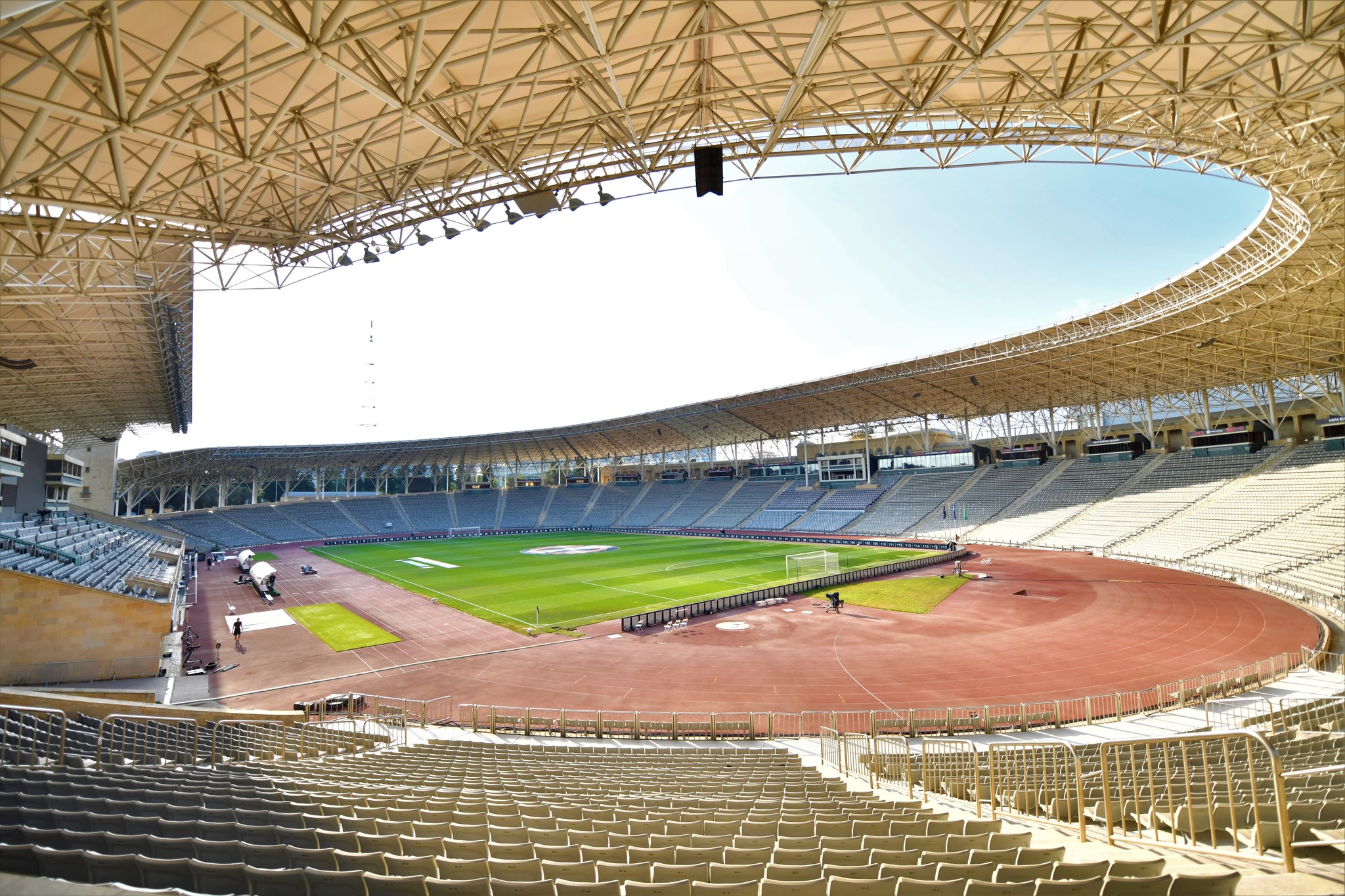 Стадион тофик бахрамов. Тофик Бахрамов стадион. Tofiq Bahramov Republican Stadium Баку Азербайджан. Стадион Тофика Бахрамова в Баку. Стадион матч.