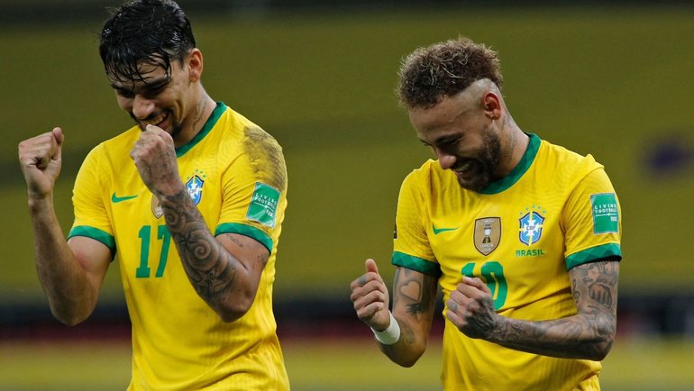Seçim çox, rəqib çox - Braziliya millisinin 2 heyəti var
