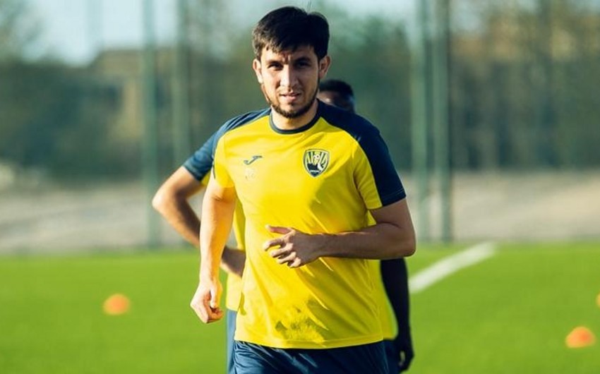 Tanınmış azərbaycanlı futbolçu problem yaşayır - Təxminən 10 gün…