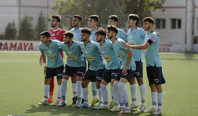 Divizionun lideri son dəqiqədə “soyuq duş” aldı -