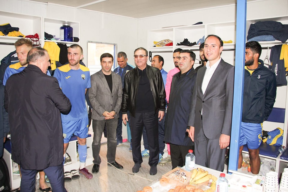 İcra başçısı onu 3 xalla sevindirən komandaya JEST ETDİ