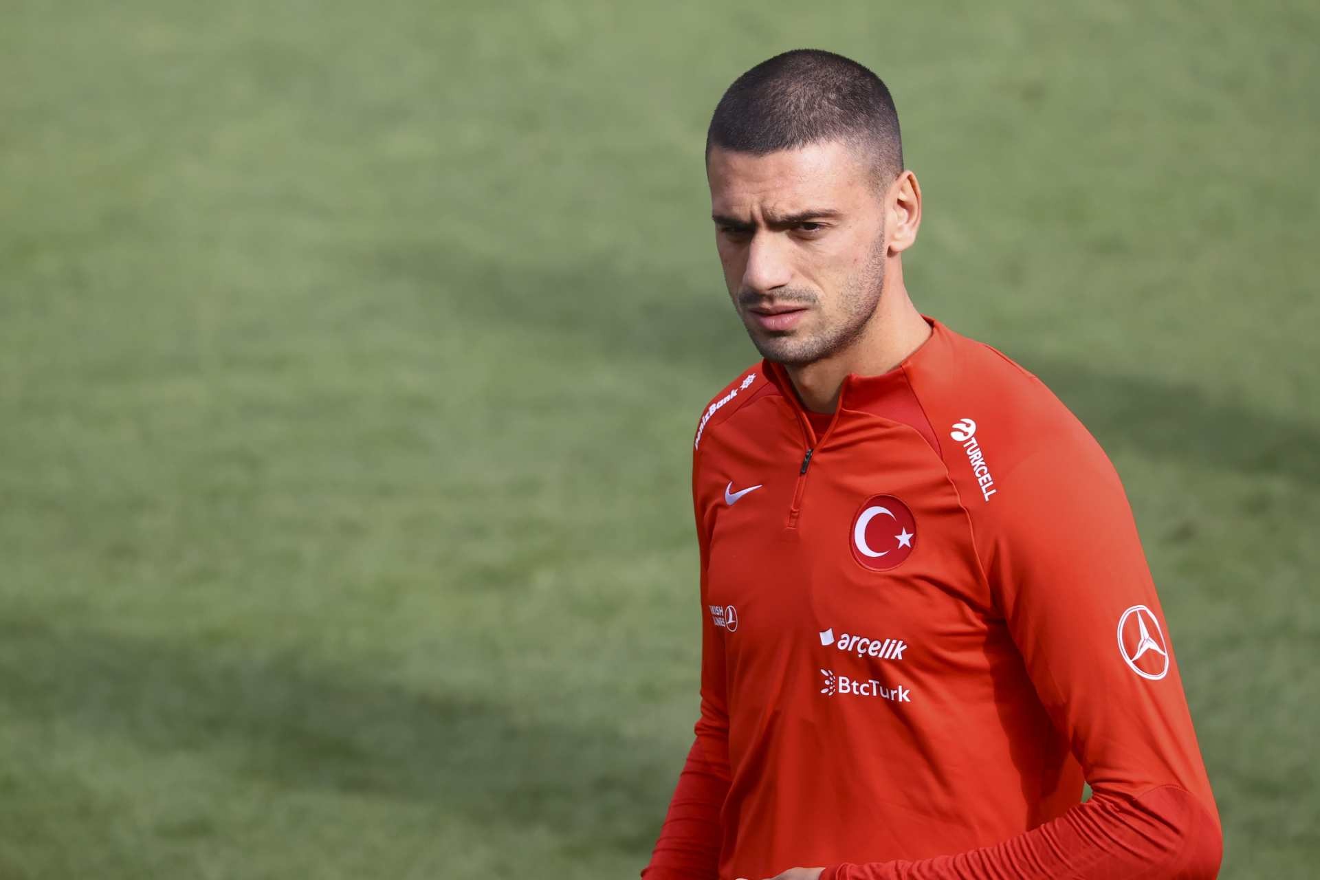Merih Demiralı Türkiyə millisinə buraxmadı -