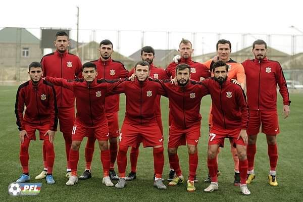 Azərbaycan klubunda gərginlik - Futbolçular baş məşqçidən narazıdır