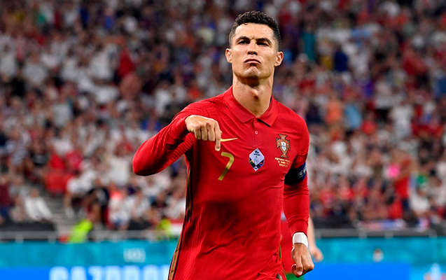 Ronaldo bu kluba keçir – 2,5 illik müqavilə, 200 milyon maaş