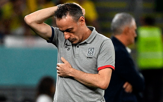 Baş məşqçi istefa verdi - Braziliyaya 1:4 uduzandan sonra