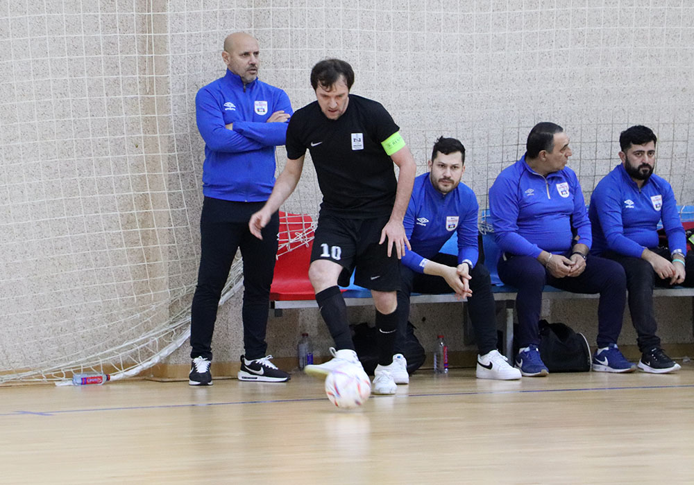 Azərbaycan çempionu 9 legioner gətirdi, 3-nü saxladı, baş məşqçidən TƏLƏB ETDİ Kİ…