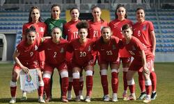 https://www.sportinfo.az/idman_xeberleri/qadin_futbolu/156751.html